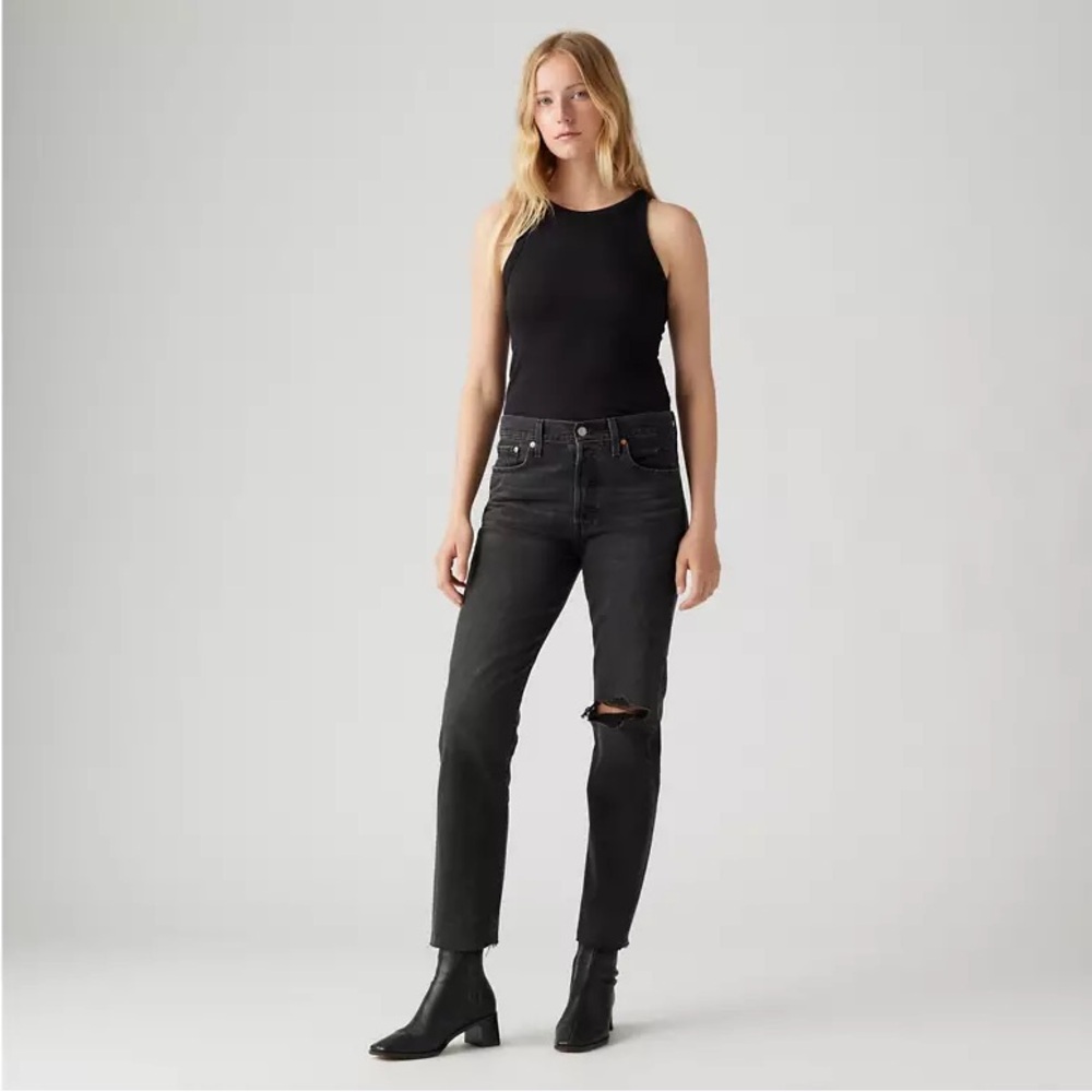 Levi's Wedgie Straight Fit High Rise Black Jeans